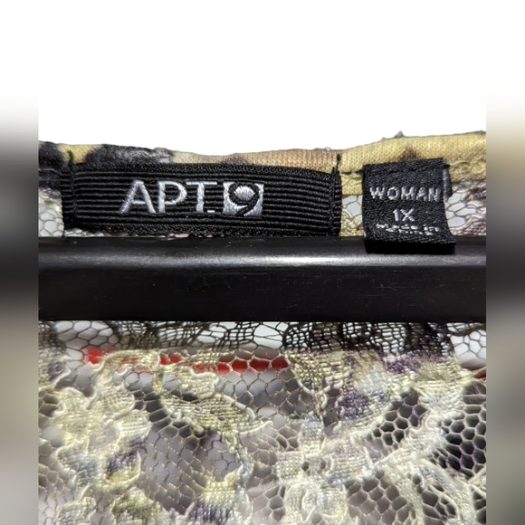 APT.9 Embroidered Peasant Top Ties at Front Lace at Back Flowy Green Hues 1X - Picture 5 of 16